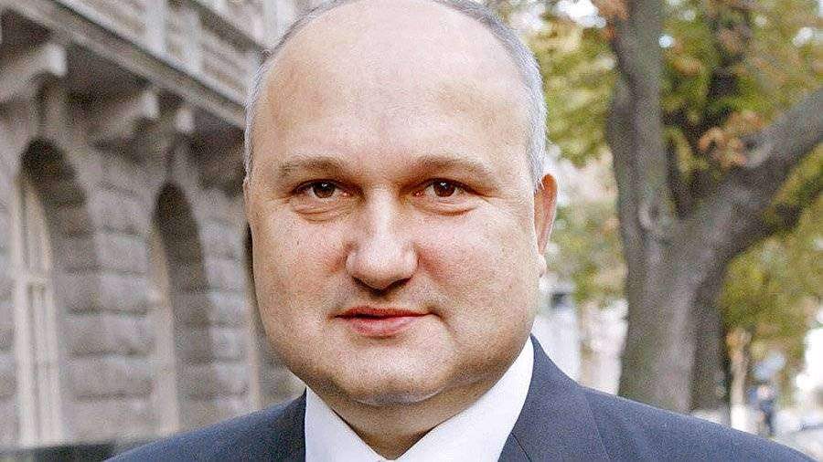Экс-глава СБУ будет баллотироваться в президенты Украины Экс-глава СБУ будет баллотироваться в президенты Украины
